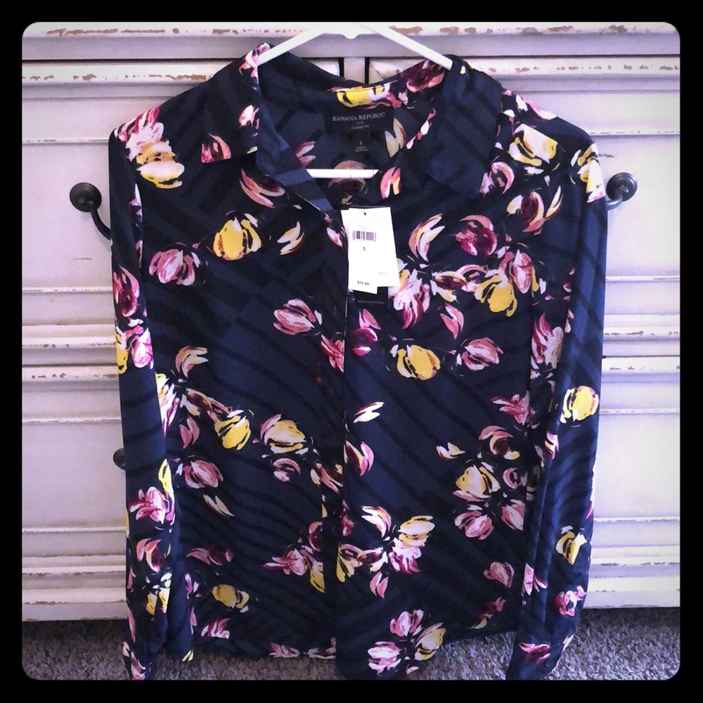 Banana Republic blouse
